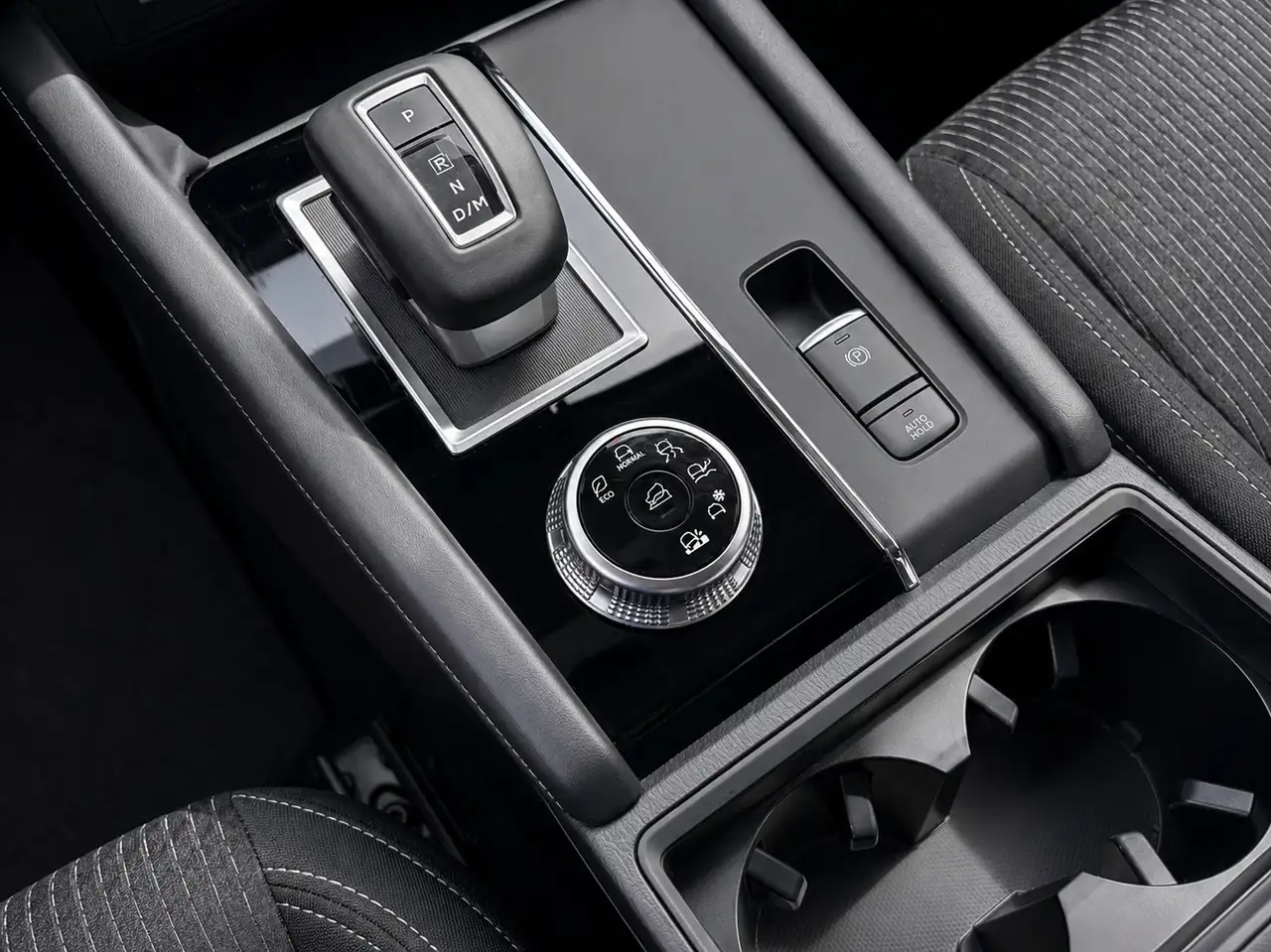 Mitsubishi Outlander photo Mitsubishi Outlander