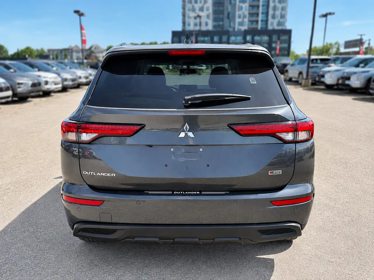 Mitsubishi Outlander photo Mitsubishi Outlander