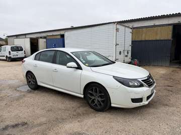 Latitude V6 dCi 240 FAP Initiale A