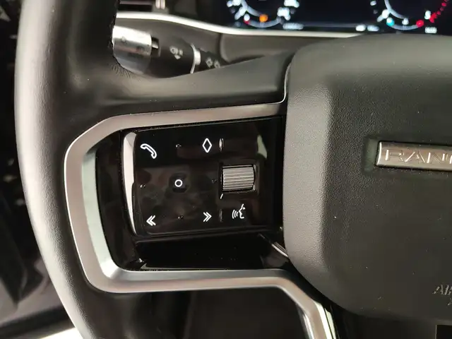 Land Rover Range Rover Evoque view 15
