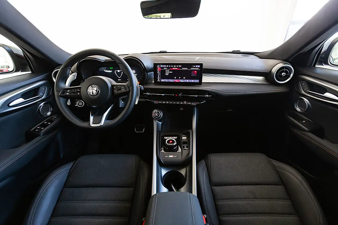 Alfa Romeo Tonale 2025