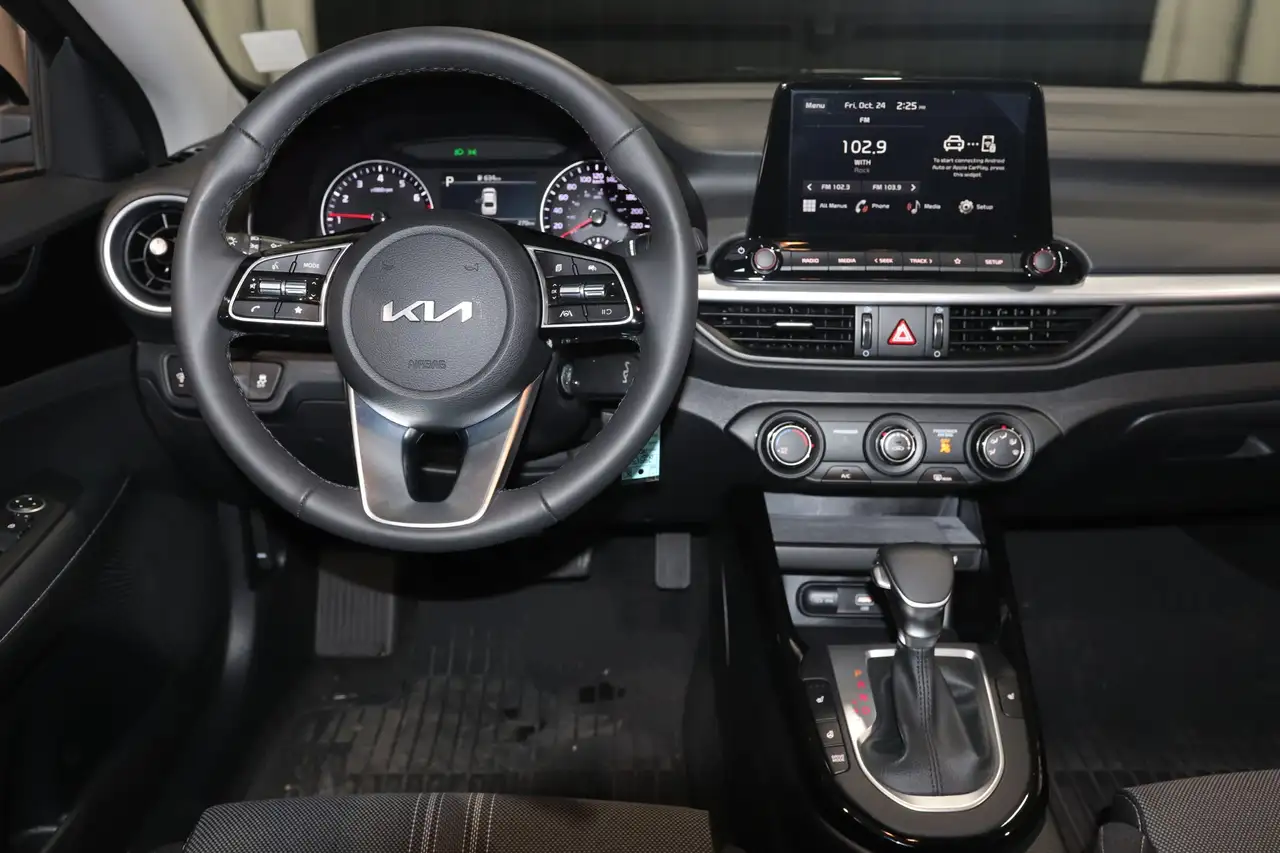 Kia Forte fotografie Kia Forte