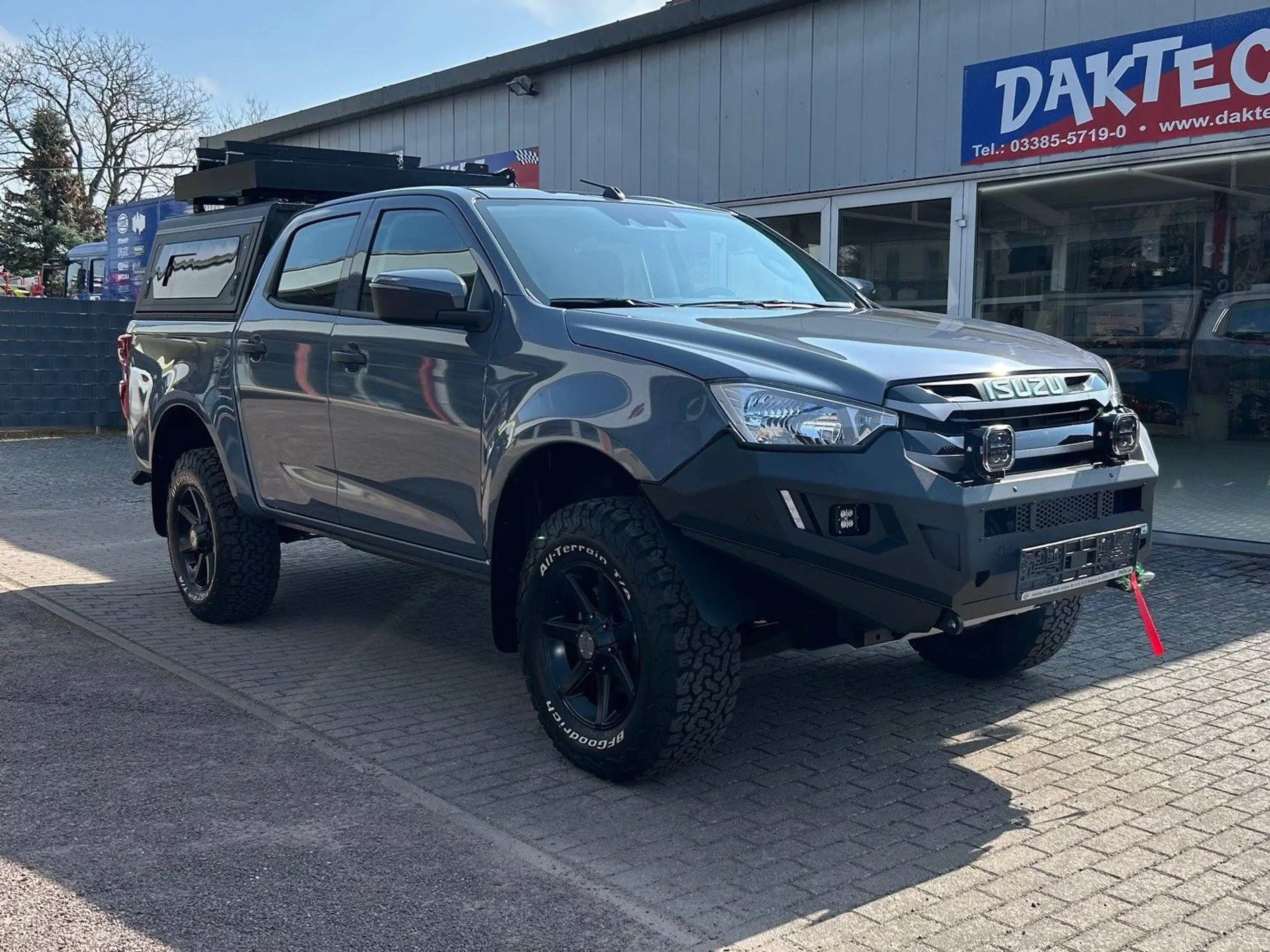 Isuzu D-Max Double Cab 4WD Autm. LS — photo 3