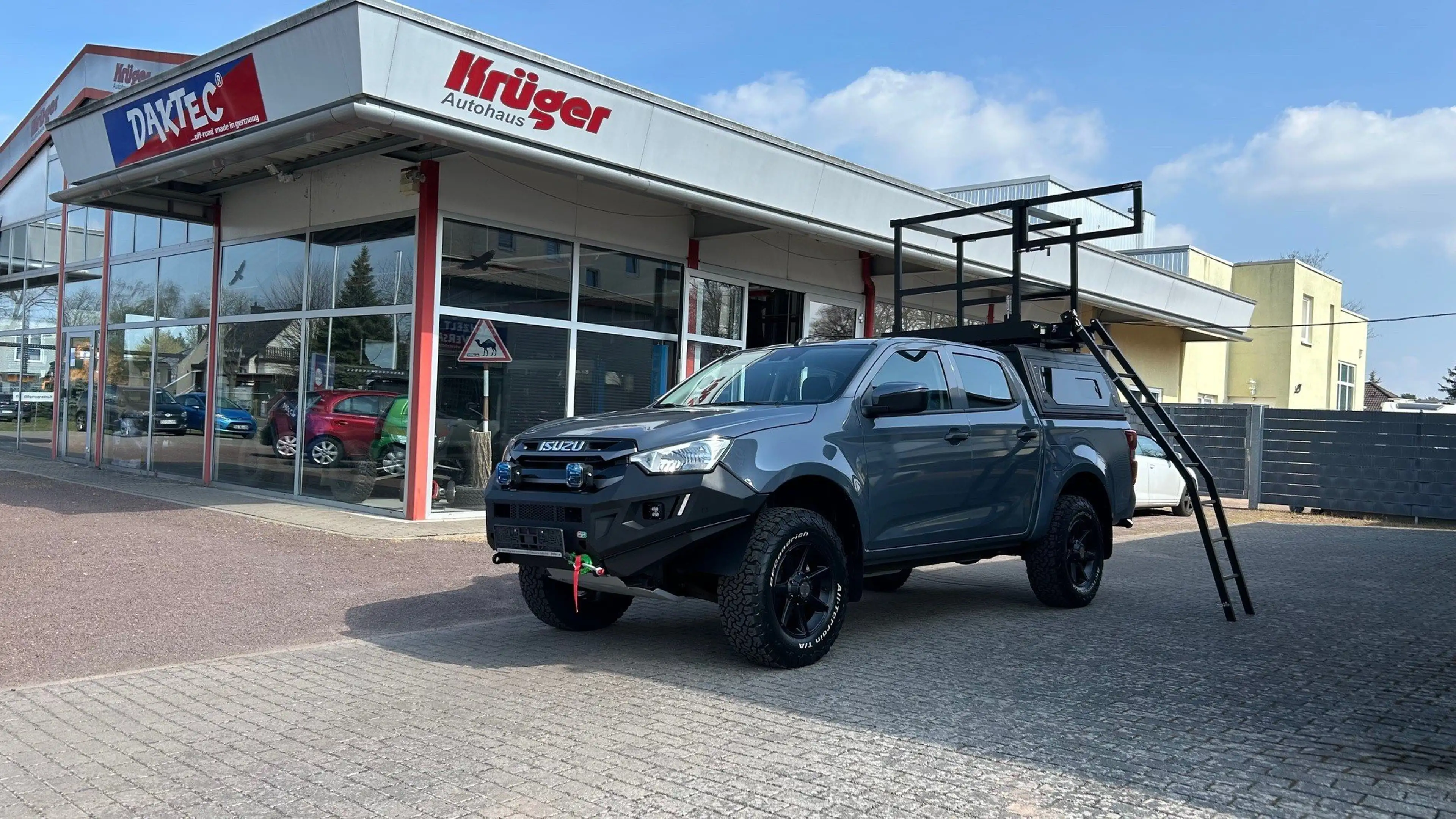 Isuzu D-Max Double Cab 4WD Autm. LS — photo 28