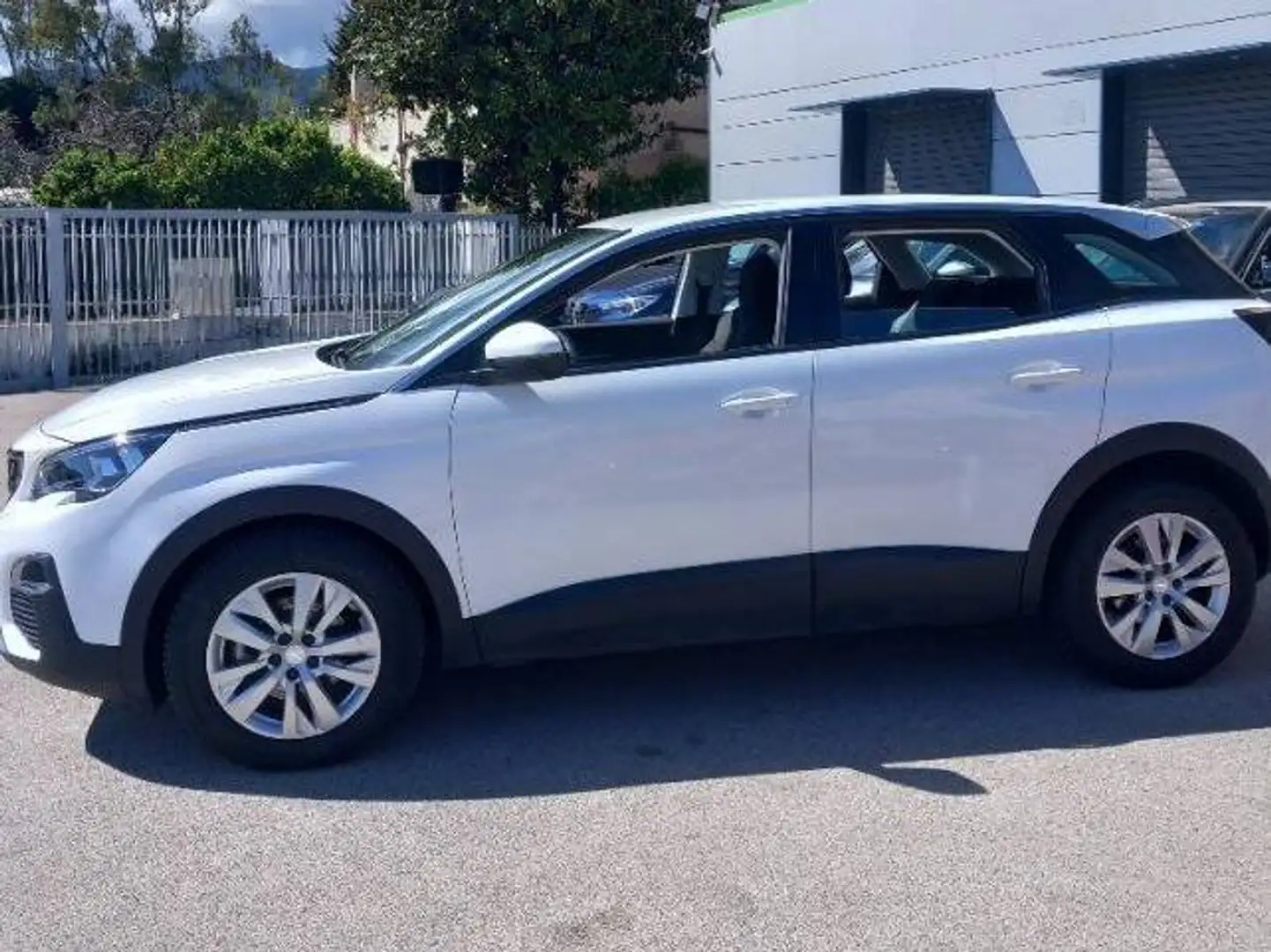 Peugeot 3008 1.5 bluehdi Business s Blanco - 2