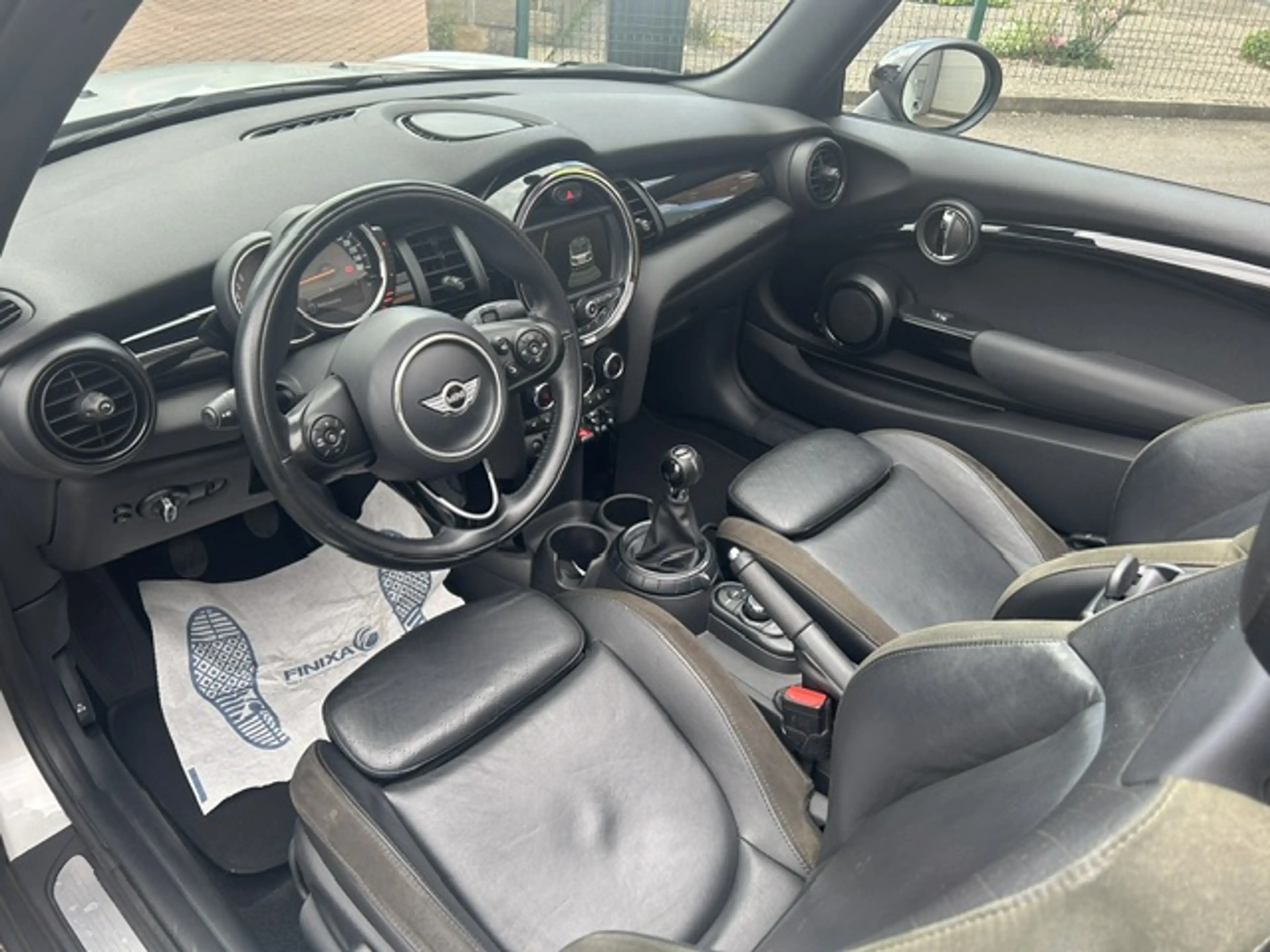 MINI Cooper Cabrio Mini Cabriolet 1.5 Cooper - Très belle! Garantie — photo 12