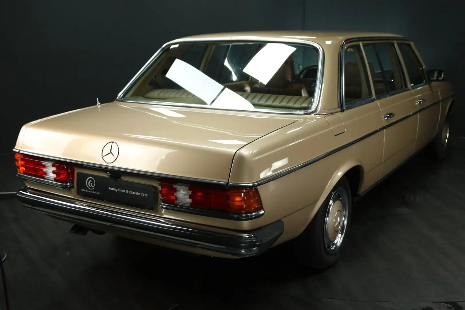 Mercedes-Benz 250 lang Gold - 2