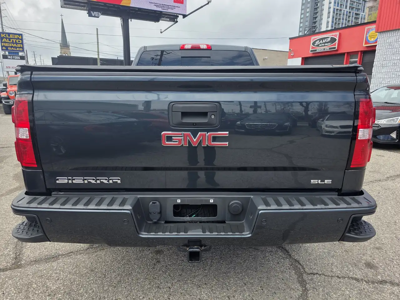 GMC Sierra 1500 снимка GMC Sierra 1500