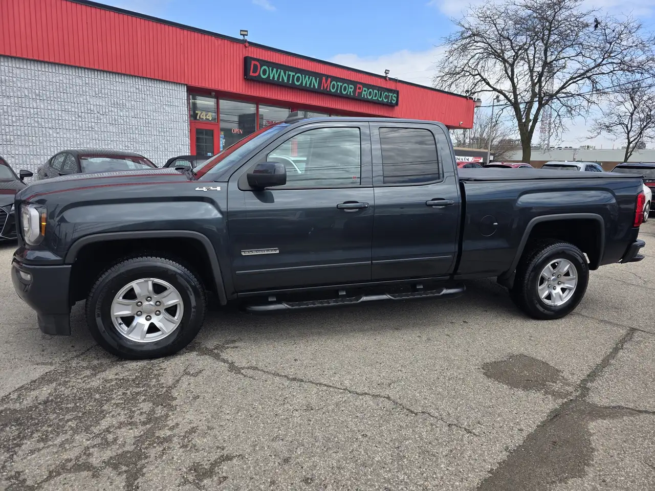 GMC Sierra 1500 снимка GMC Sierra 1500
