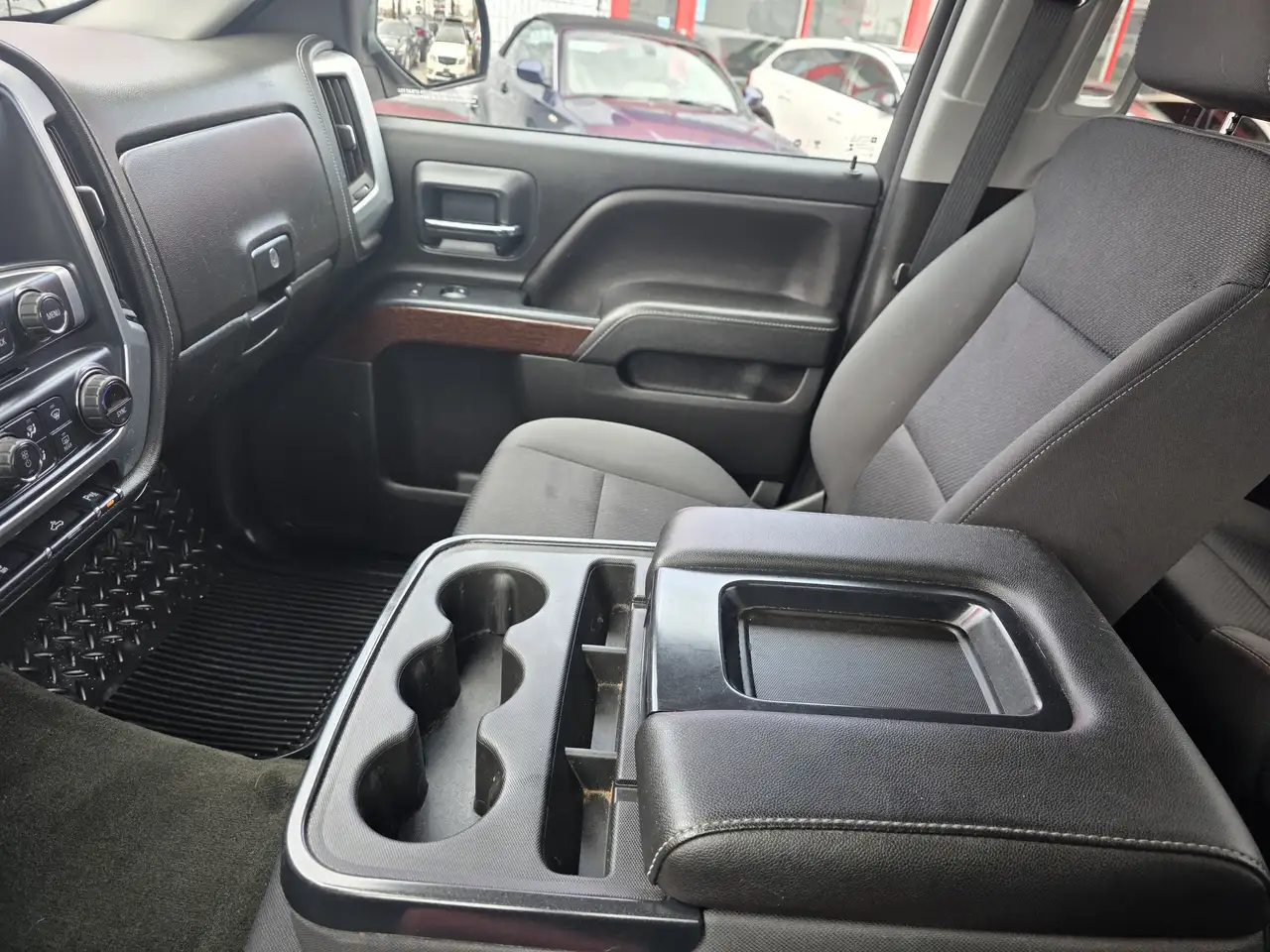 GMC Sierra 1500 снимка GMC Sierra 1500