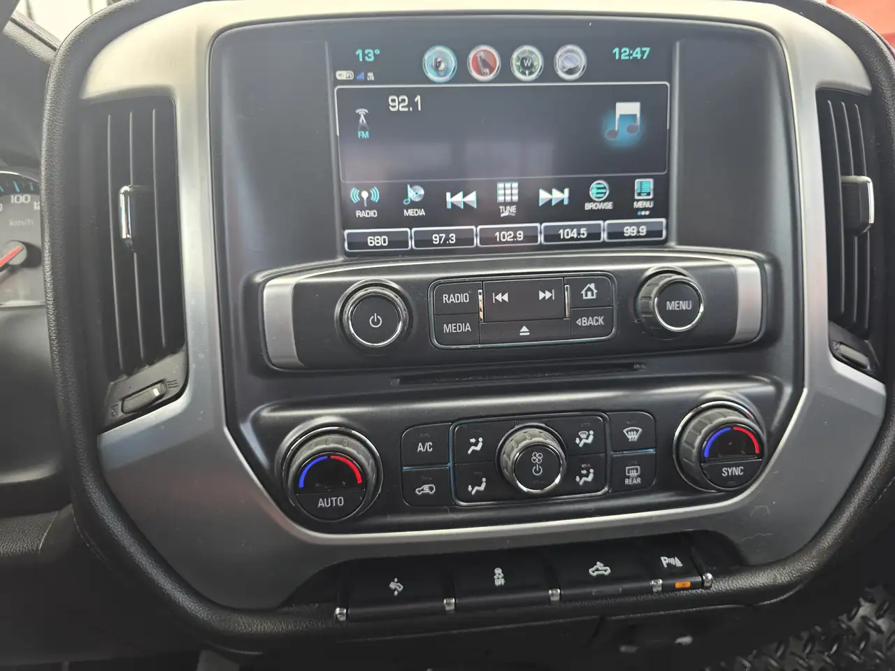 GMC Sierra 1500 снимка GMC Sierra 1500