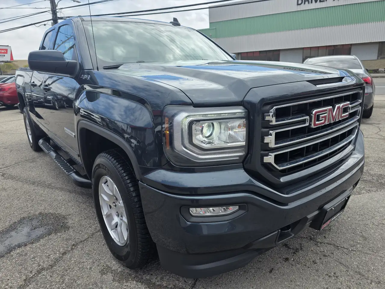 GMC Sierra 1500 снимка GMC Sierra 1500