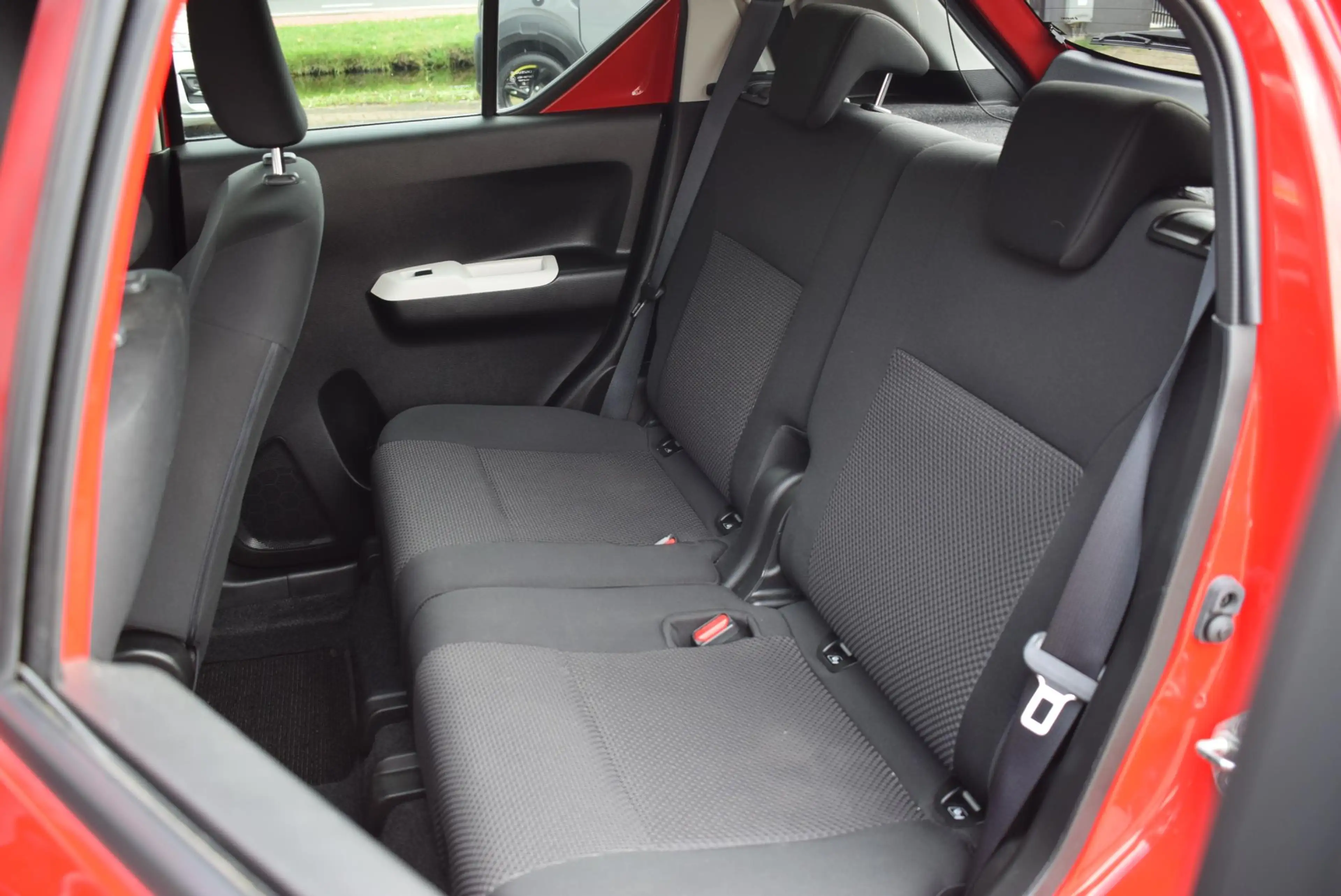 Suzuki Ignis 1.2 Stijl Smart Hybrid Navi Airco Camera Km 72.500 — photo 10