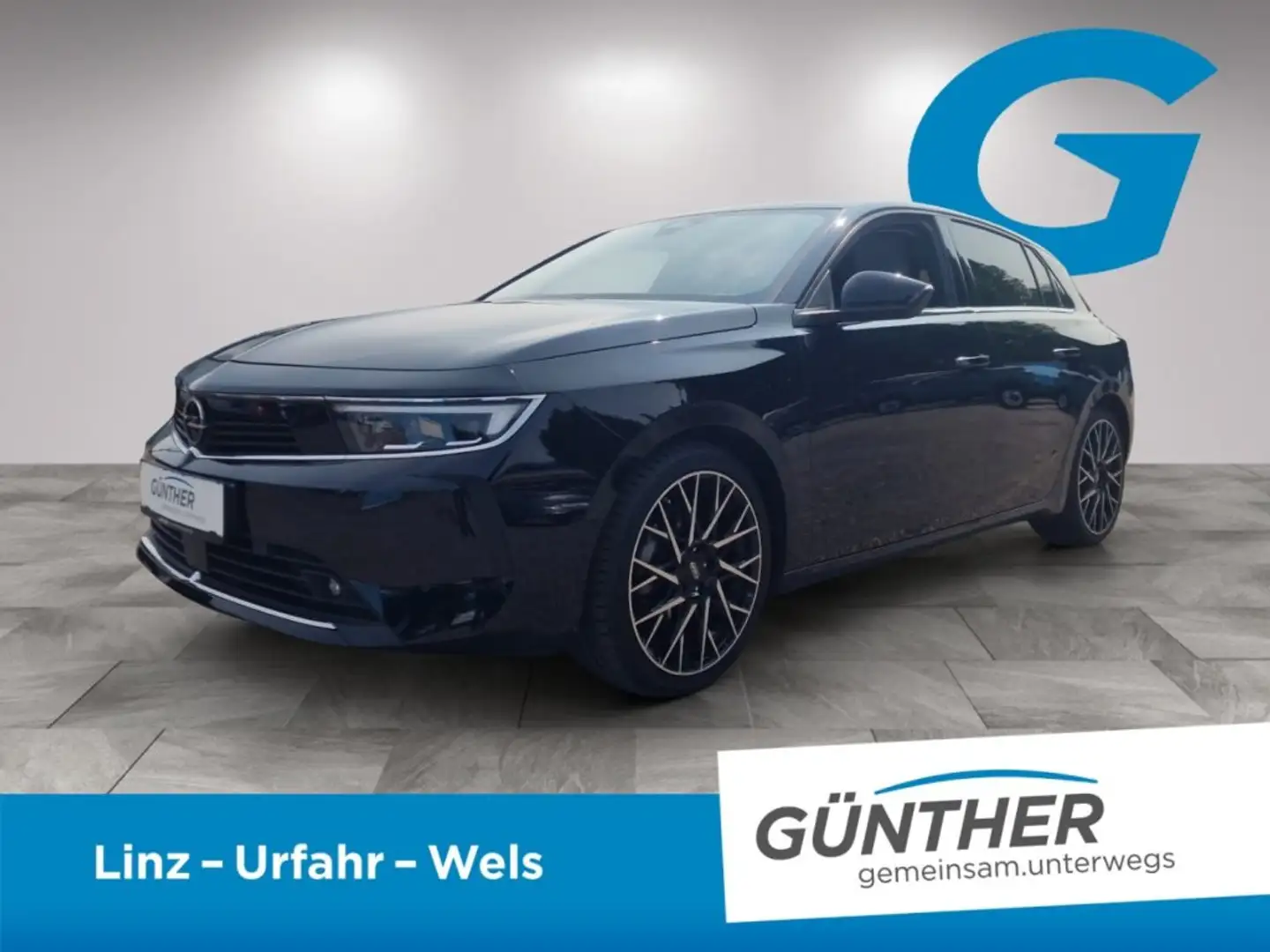 Opel Astra Bus. Eleg. 1.2 Schwarz - 1