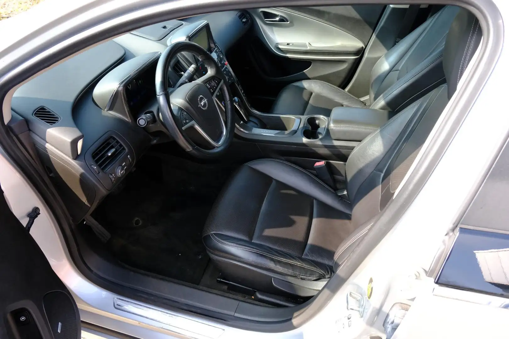 Opel Ampera 1.4 Plug-In Hybrid Aut. Leder|Navi|Cam|Clima Gri - 2