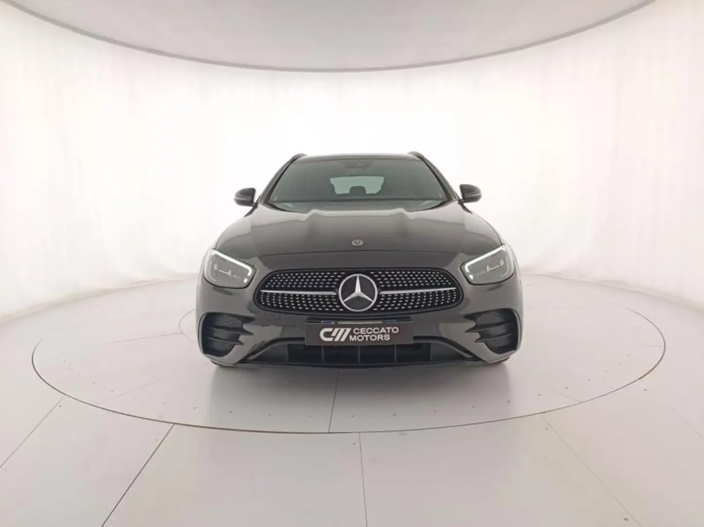 Mercedes-Benz E 300 SW de eq-power Premium Plus 4matic auto my20 Nero - 2