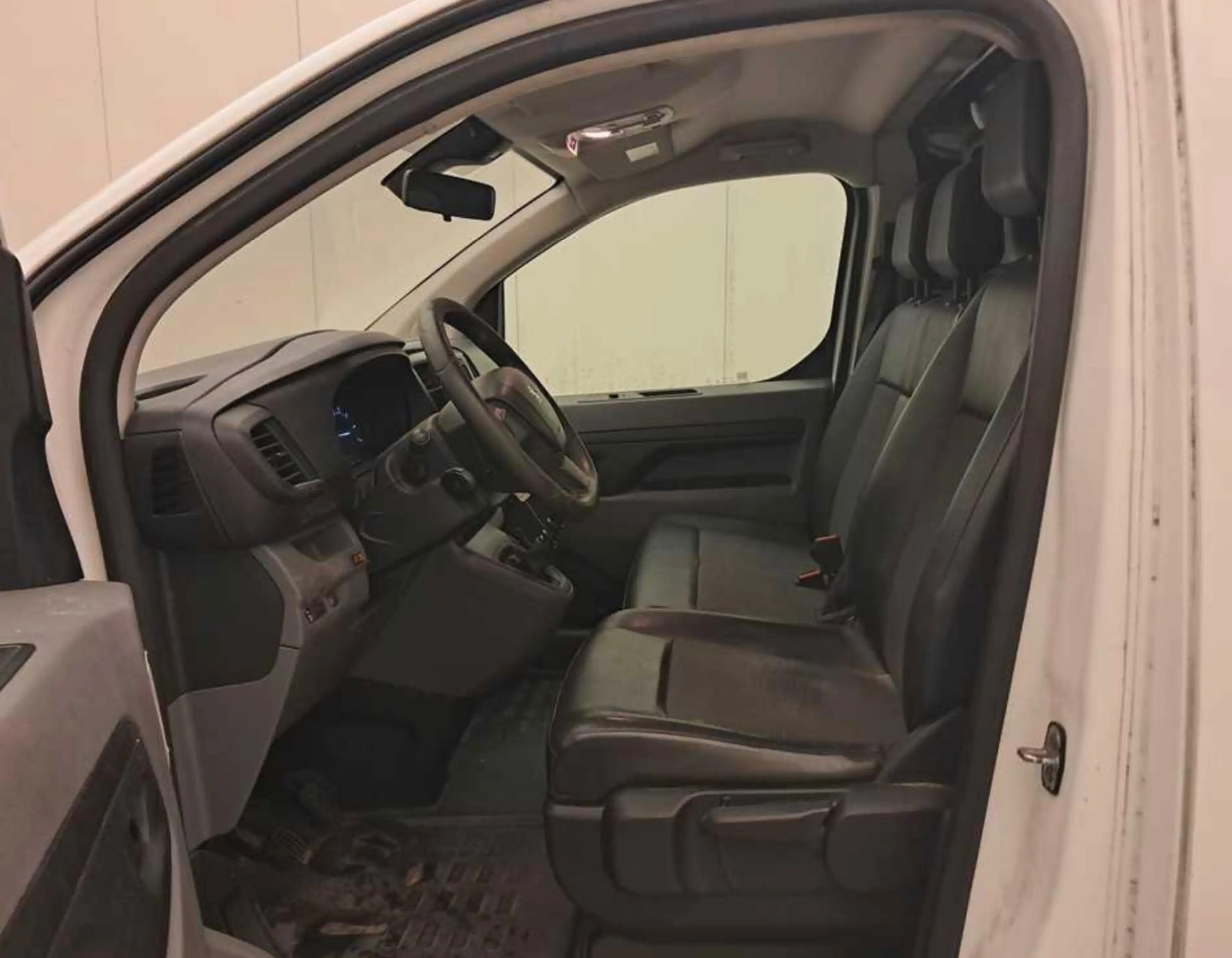 Peugeot Expert L3 LONG PREMIUM 2L HDI 120cv — photo 7