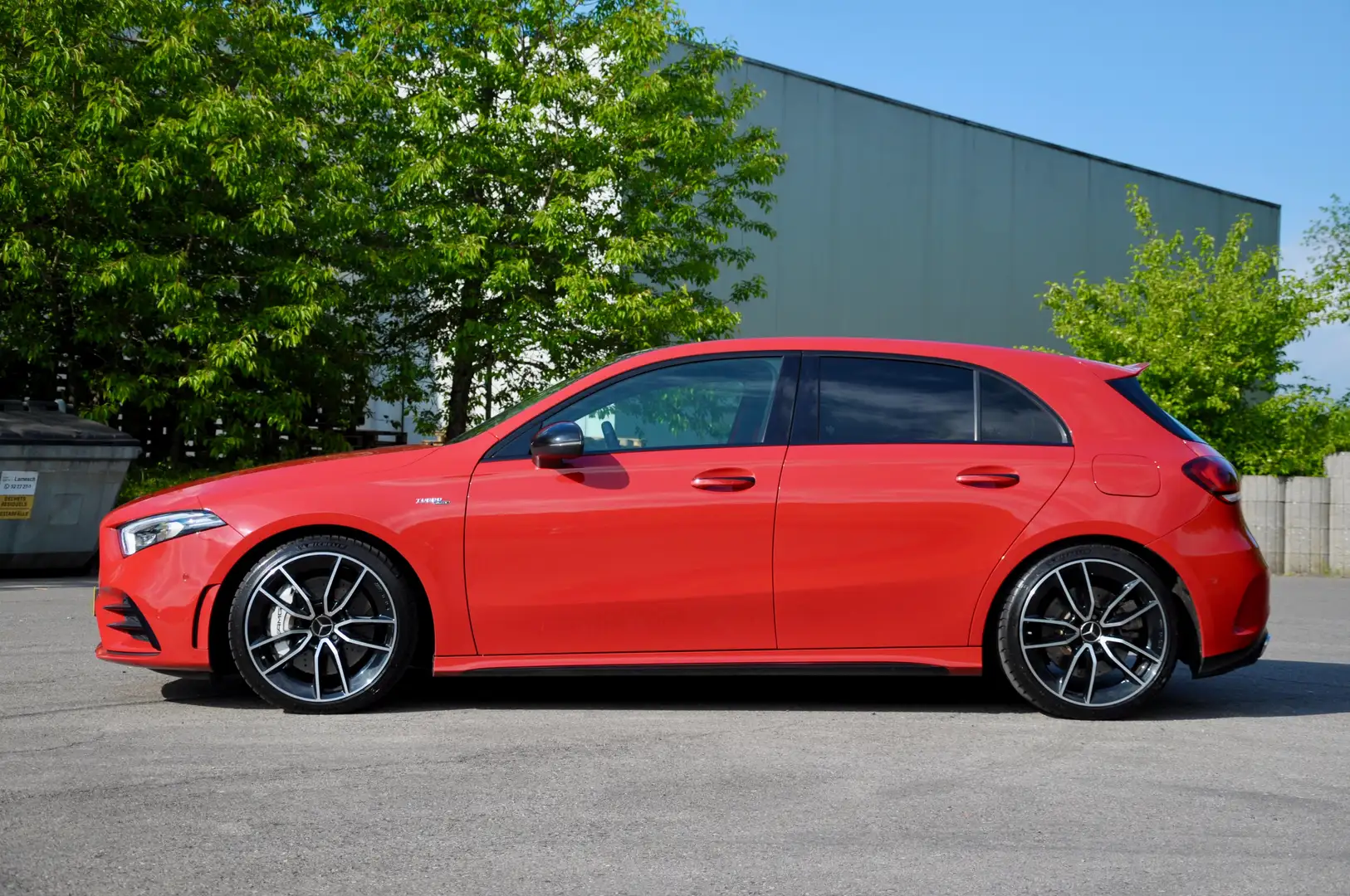 Mercedes-Benz A 35 AMG 4-Matic Rouge - 2