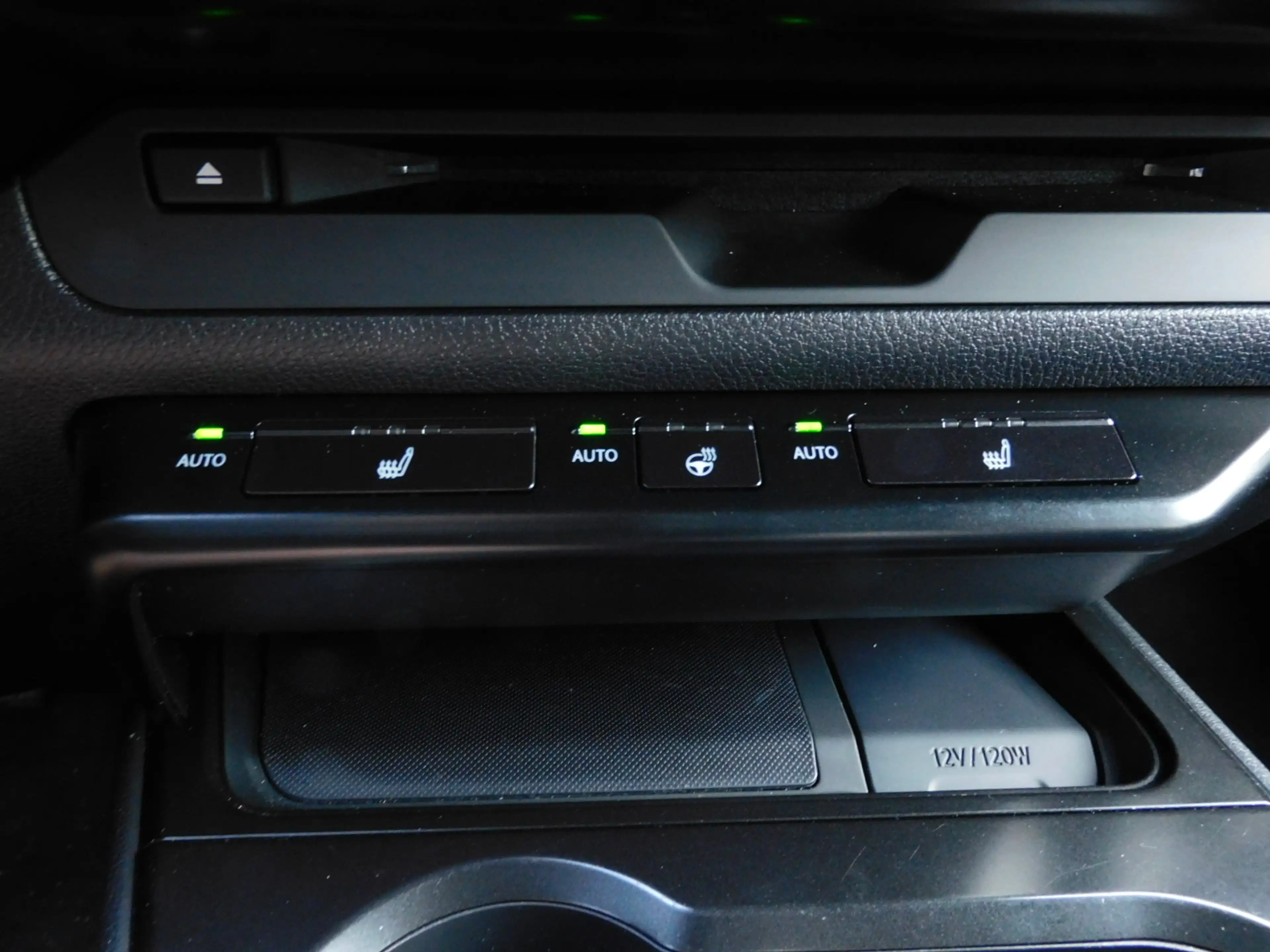 Lexus UX 250h Business Line TOPSTAAT! DEALER ONDERHOUDEN! CARPLA — photo 24
