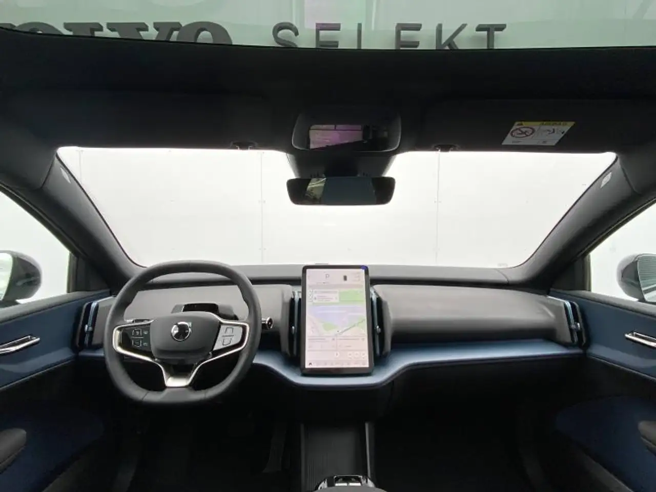 Volvo EX30 2026