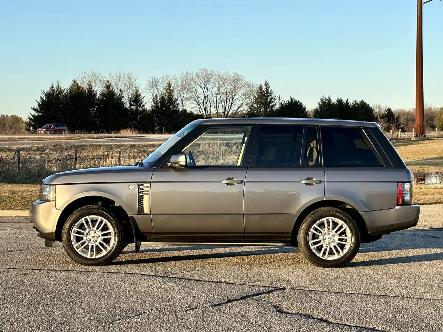 Land Rover Range Rover Range Rover TDV8 Autobiography srebrna - 1