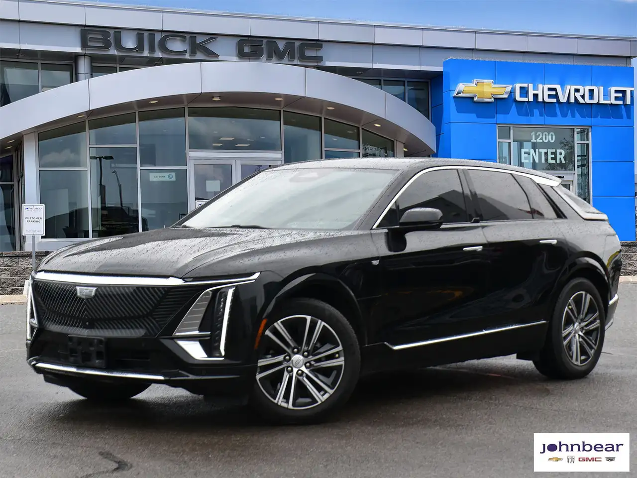 2023 Cadillac Lyriq
