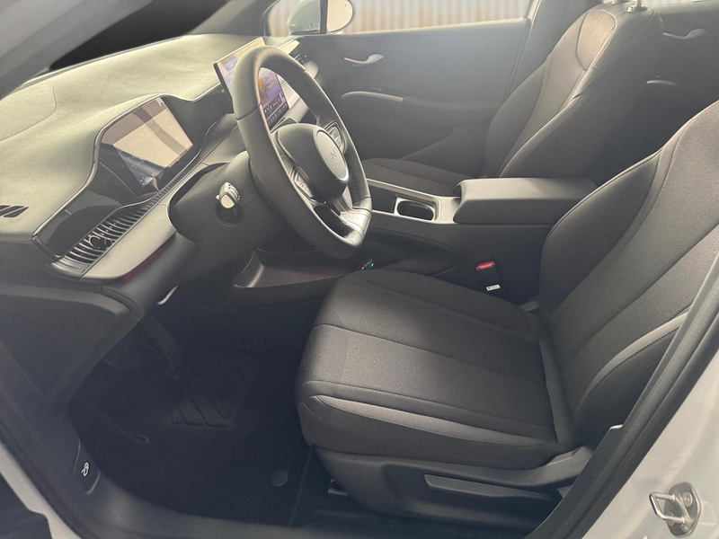 BYD Dolphin G 1.5 PHEV DM-i 156 kW Boost — photo 8