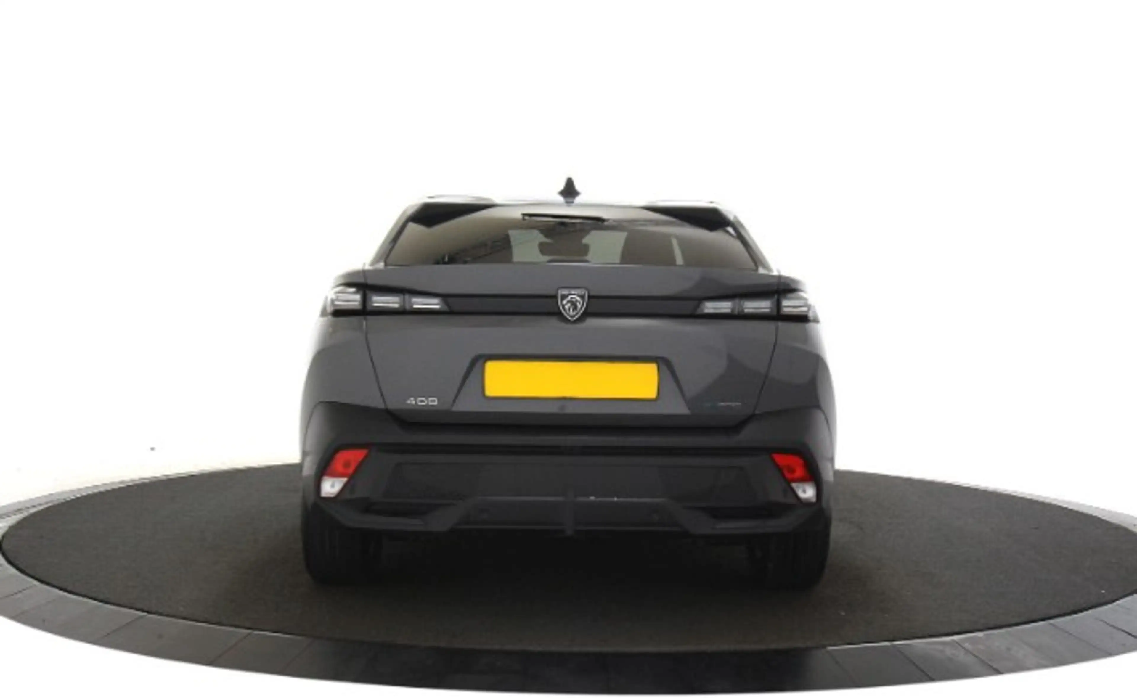 Peugeot 408 1.6 HYbrid Allure 180 EAT8 360 Camera / Winterpack — photo 5