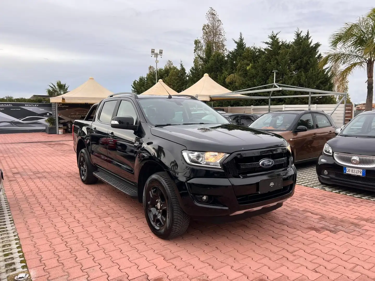 Ford Ranger Ranger 3.2 tdci double cab Limited 200cv auto - 1