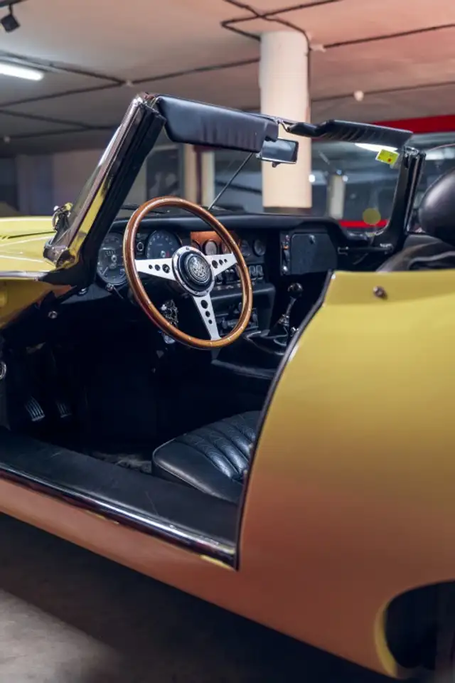 Jaguar E-Type 4.2 S1 Roadster, foto 12