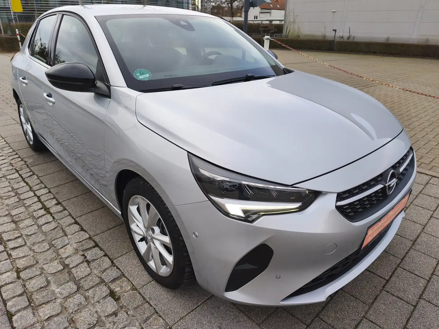 Opel Corsa Corsa 5-Türer 1.2 100 PS Direct  Elegance 27Tkm Argent - 2