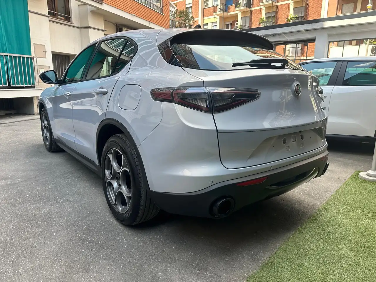 Alfa Romeo Stelvio 2024