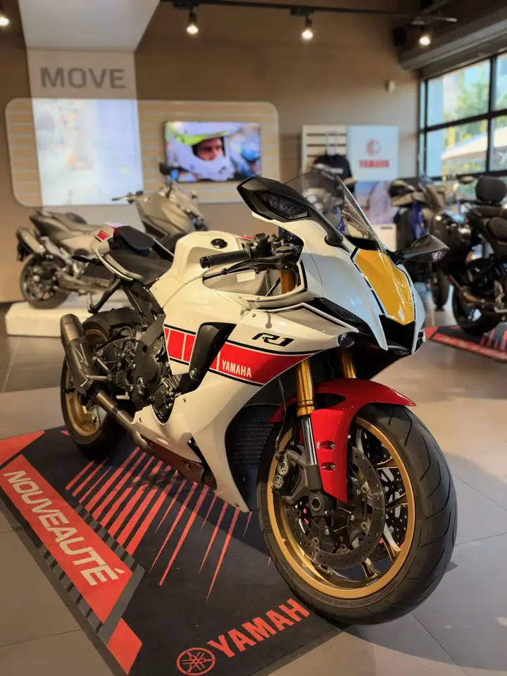 Yamaha YZF 1000