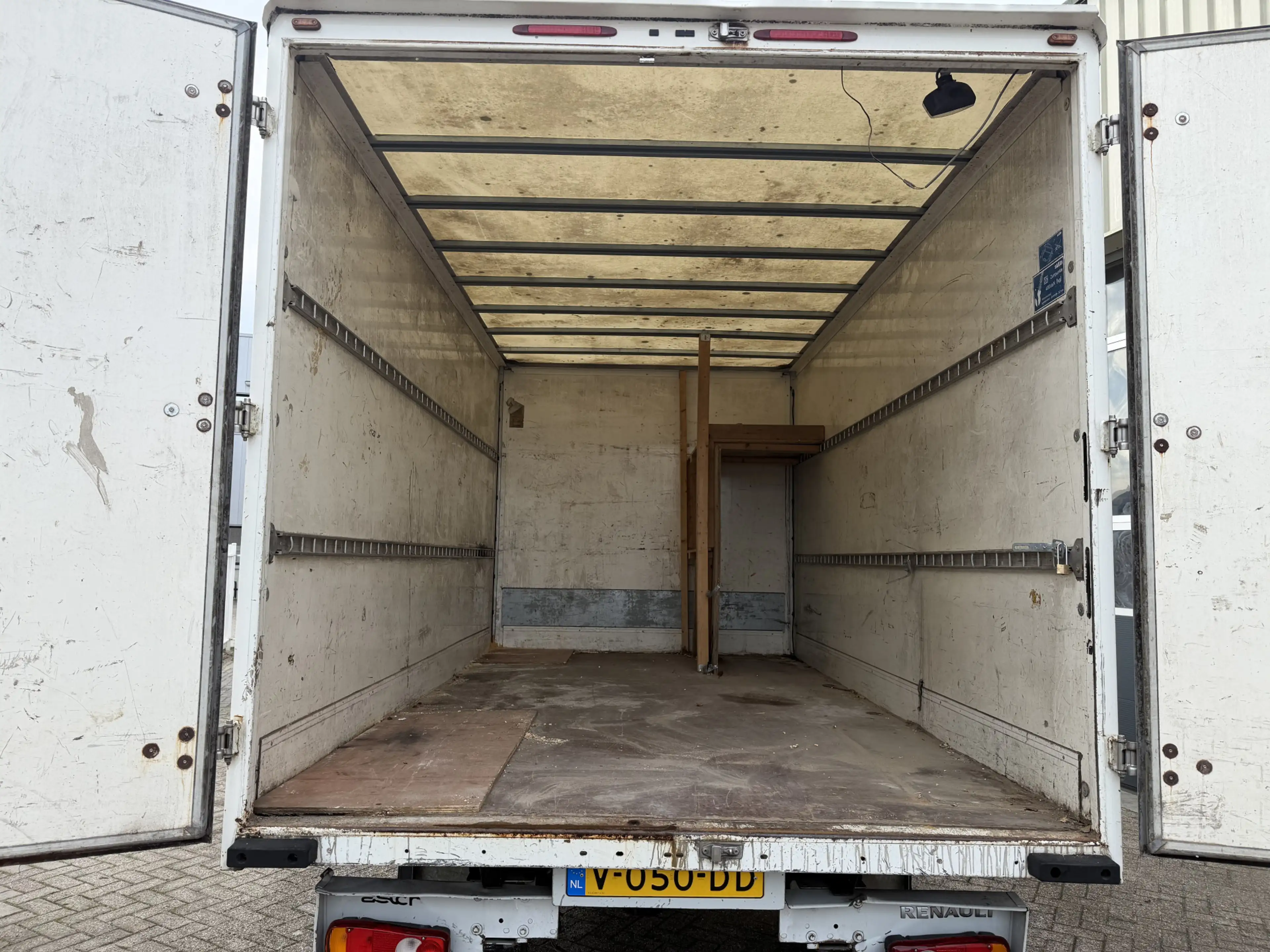 Renault Master T35 2.3 dCi Bakwagen Airco L415 B218 H205cm — photo 21