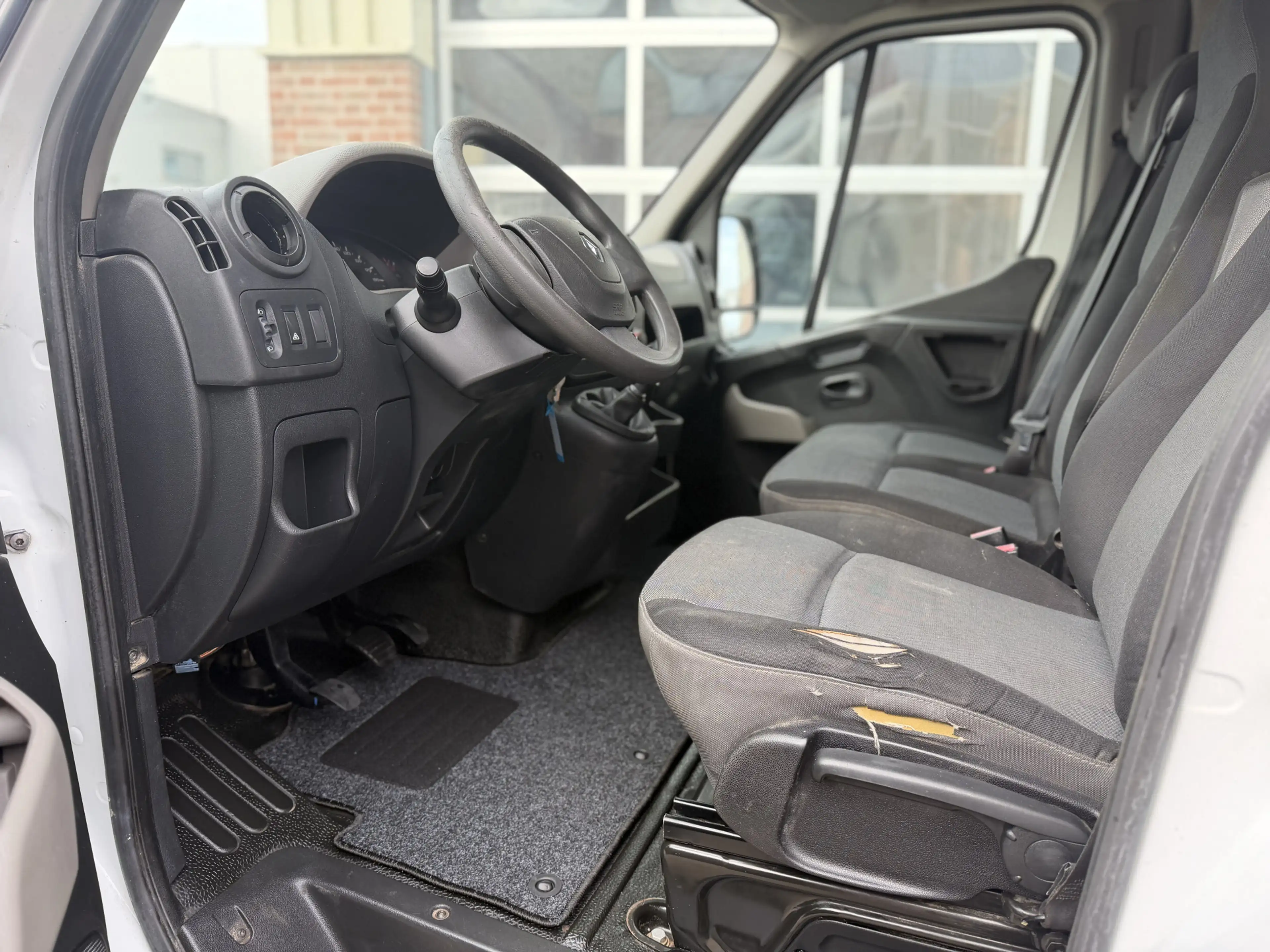 Renault Master T35 2.3 dCi Bakwagen Airco L415 B218 H205cm — photo 8