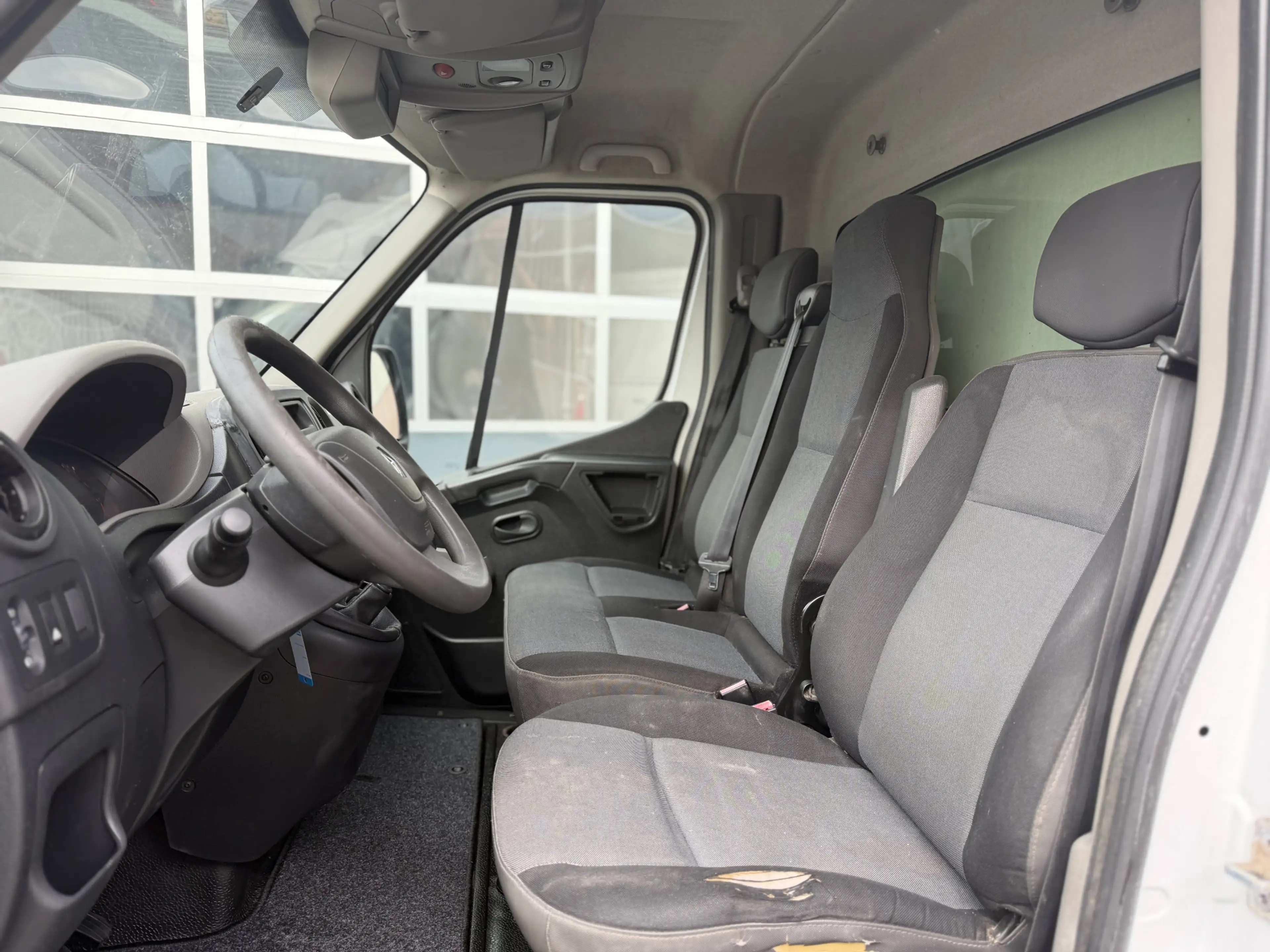 Renault Master T35 2.3 dCi Bakwagen Airco L415 B218 H205cm — photo 9