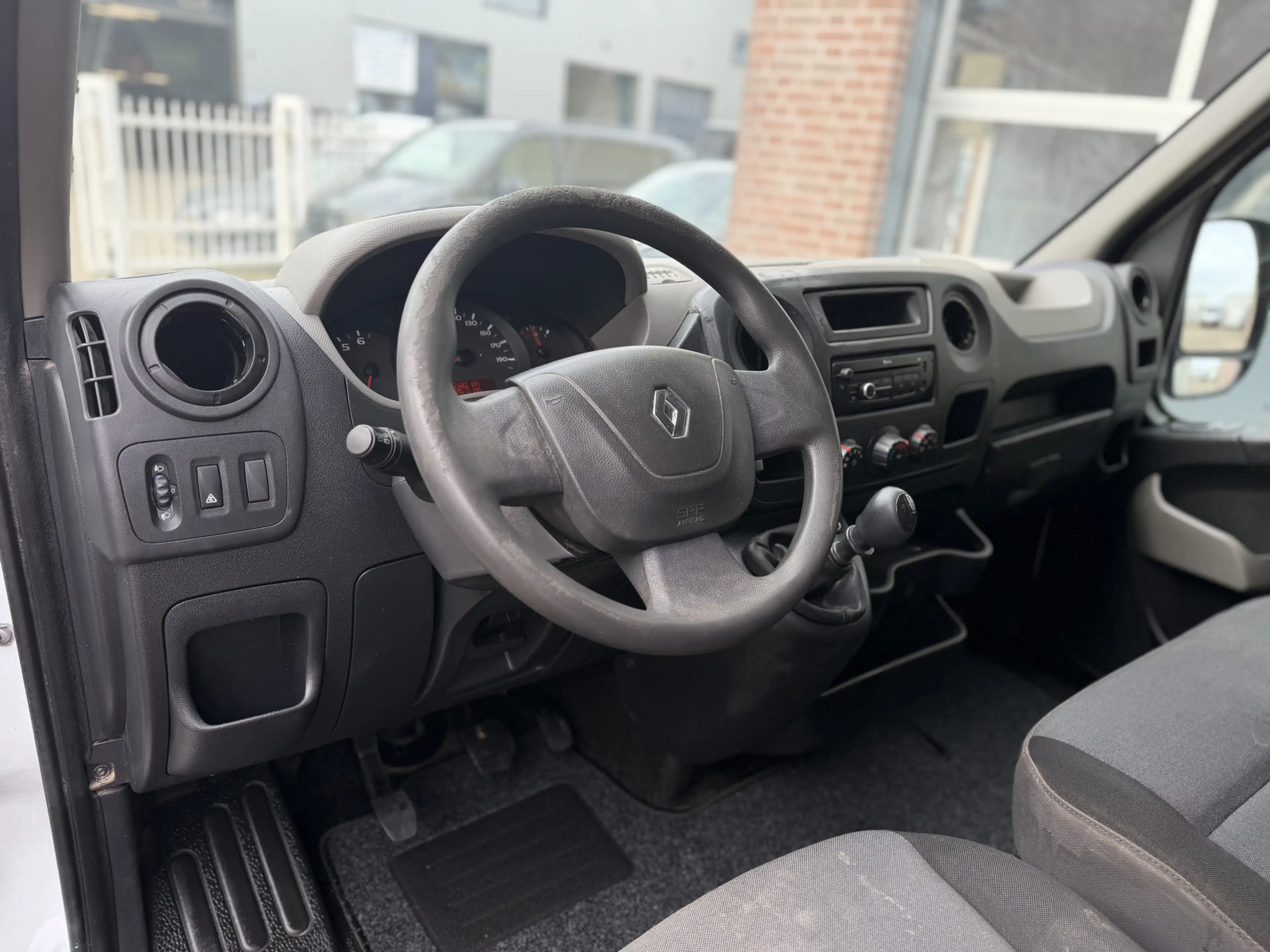 Renault Master T35 2.3 dCi Bakwagen Airco L415 B218 H205cm — photo 16