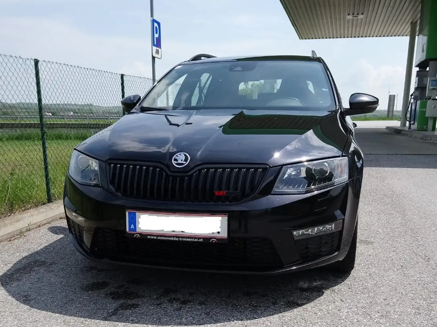 Skoda Octavia Octavia Combi RS 2,0 TSI Green tec Green Schwarz - 1