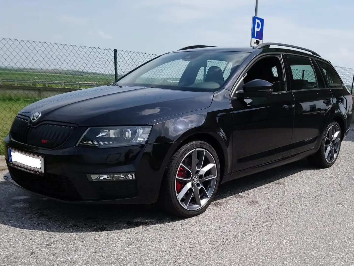 Skoda Octavia Octavia Combi RS 2,0 TSI Green tec Green Schwarz - 2