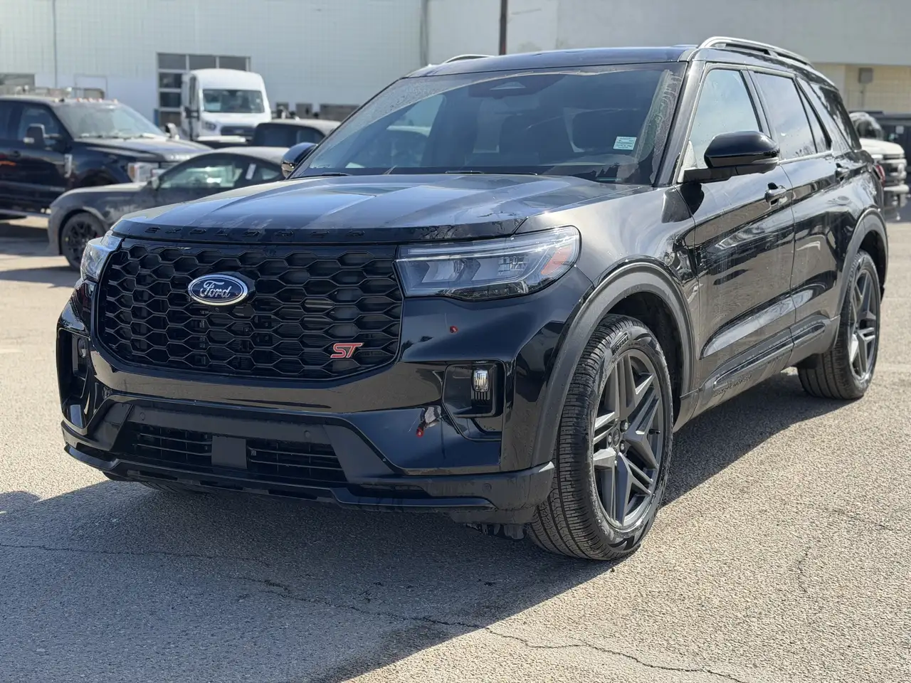 Ford Explorer снимка Ford Explorer
