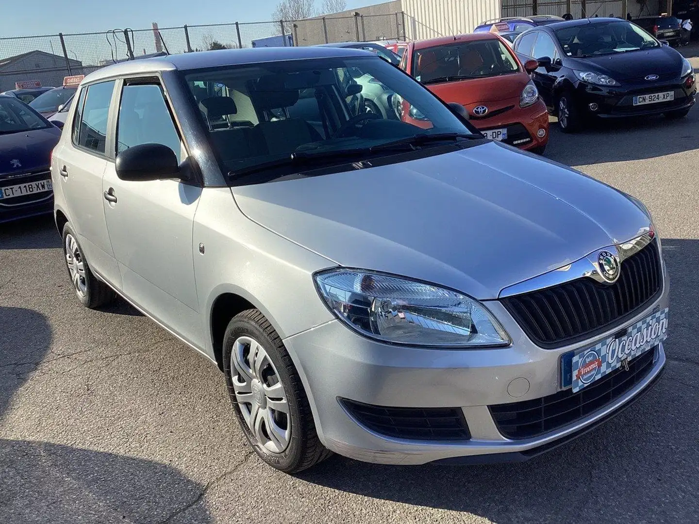 Skoda Fabia 1.2 Active Argent - 2