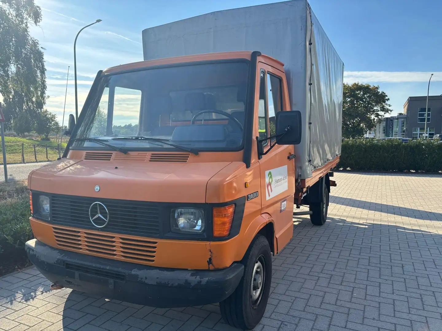 Mercedes-Benz T-Class 310D Lichte Vracht (bakwagen) / Export! Orange - 1