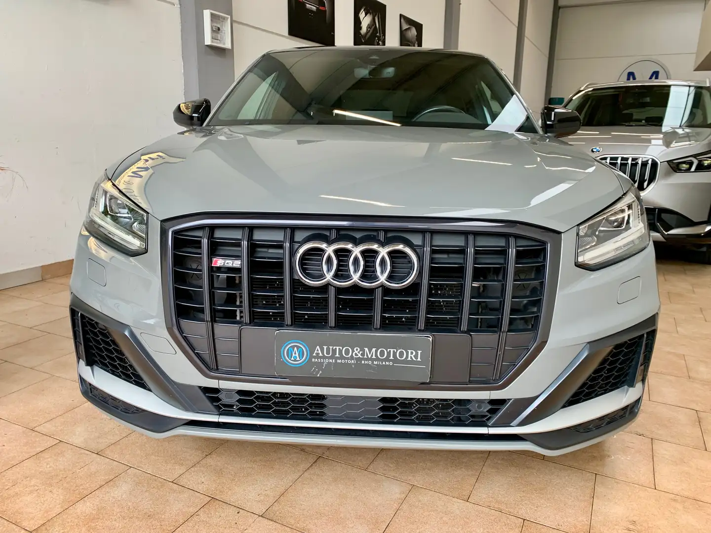 Audi SQ2 Q2 SQ2 2.0 tfsi 300cv quattro s-tronic Grau - 2
