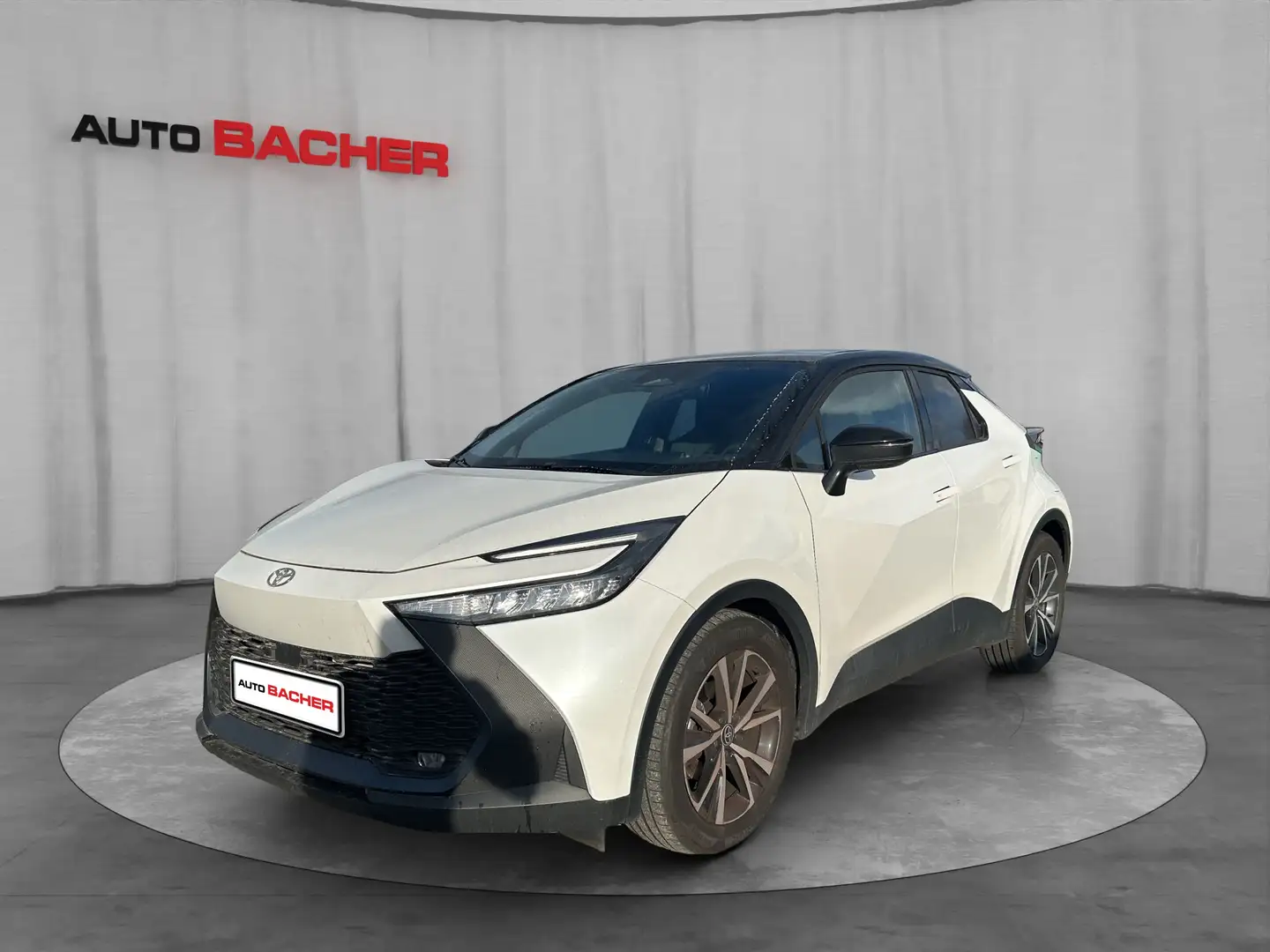 Toyota C-HR 1,8 VVT-i Hybrid Active Drive Weiß - 1