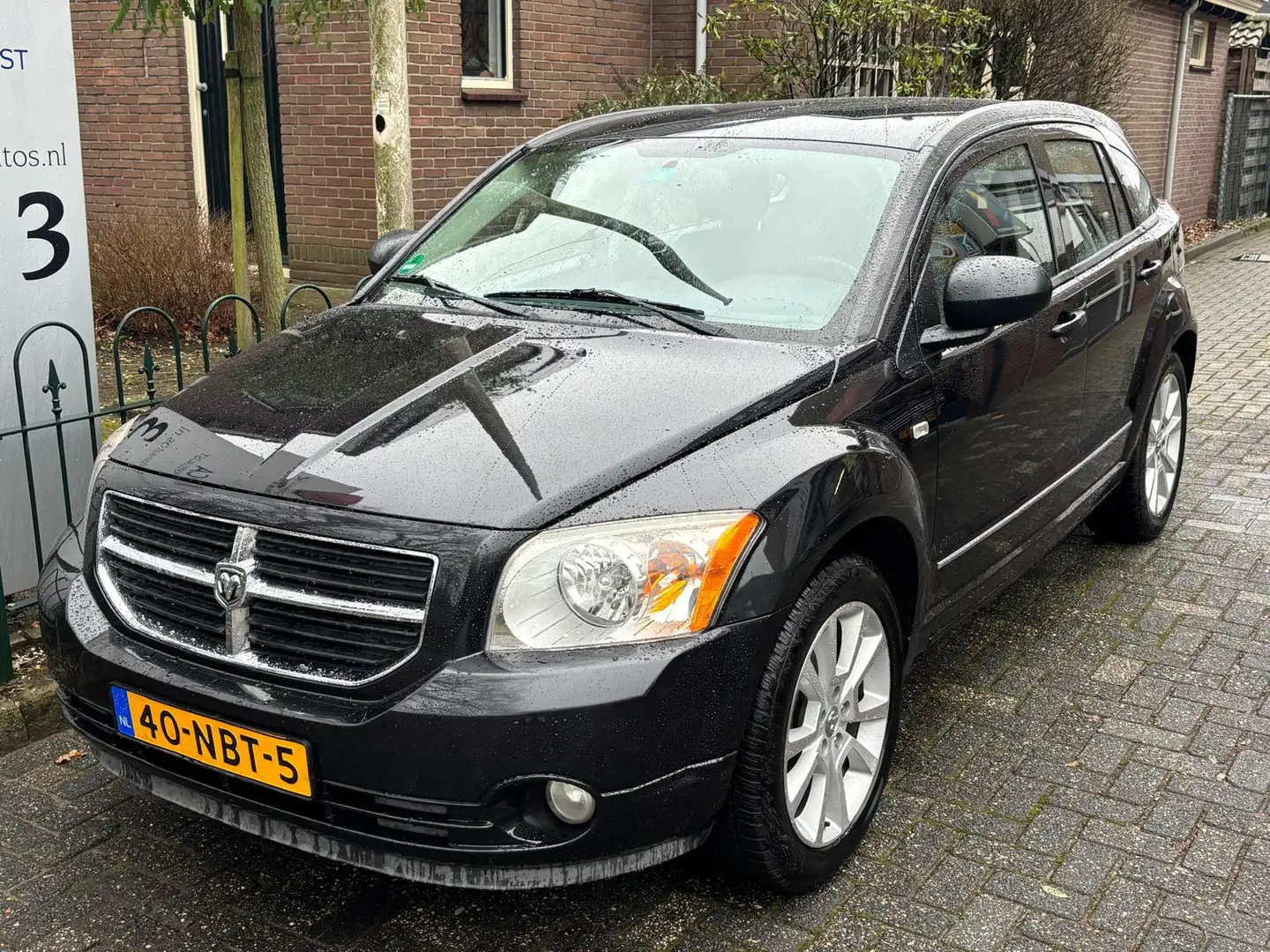 Dodge Caliber 2.0 Sport Schwarz - 2