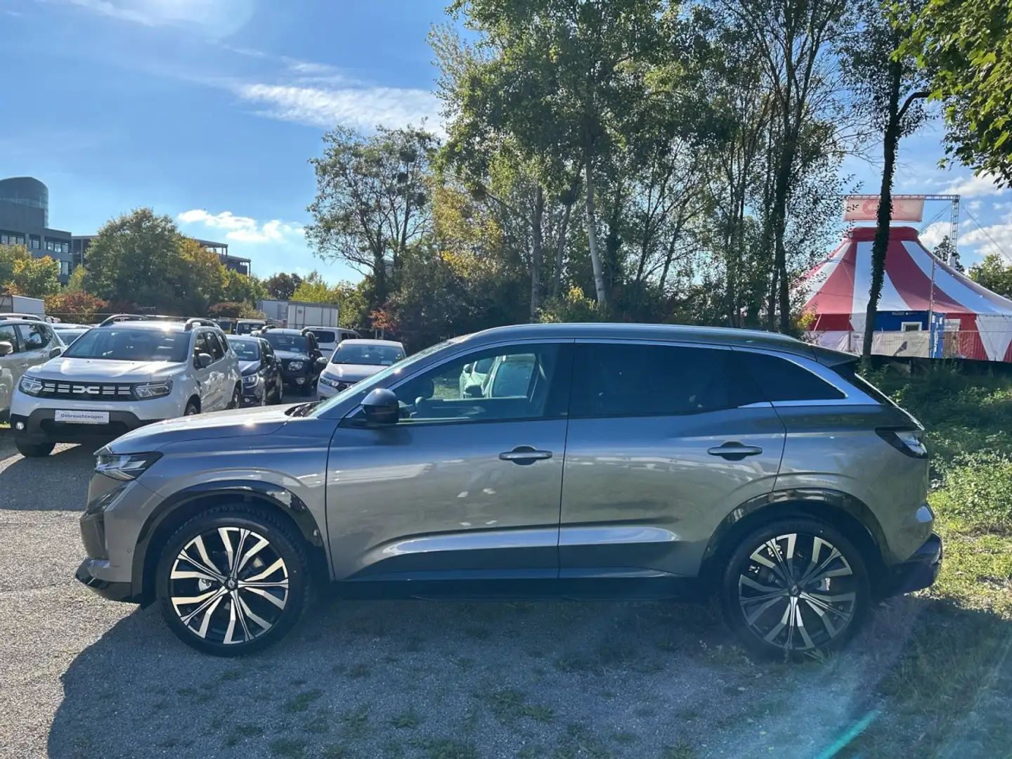 Renault Austral Techno Mild Hybrid 160PS Automatik Klima Navi Grau - 2