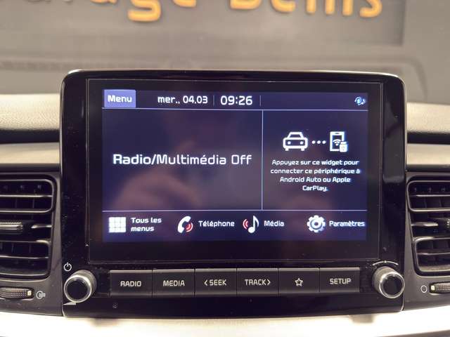 Kia Stonic — photo 16
