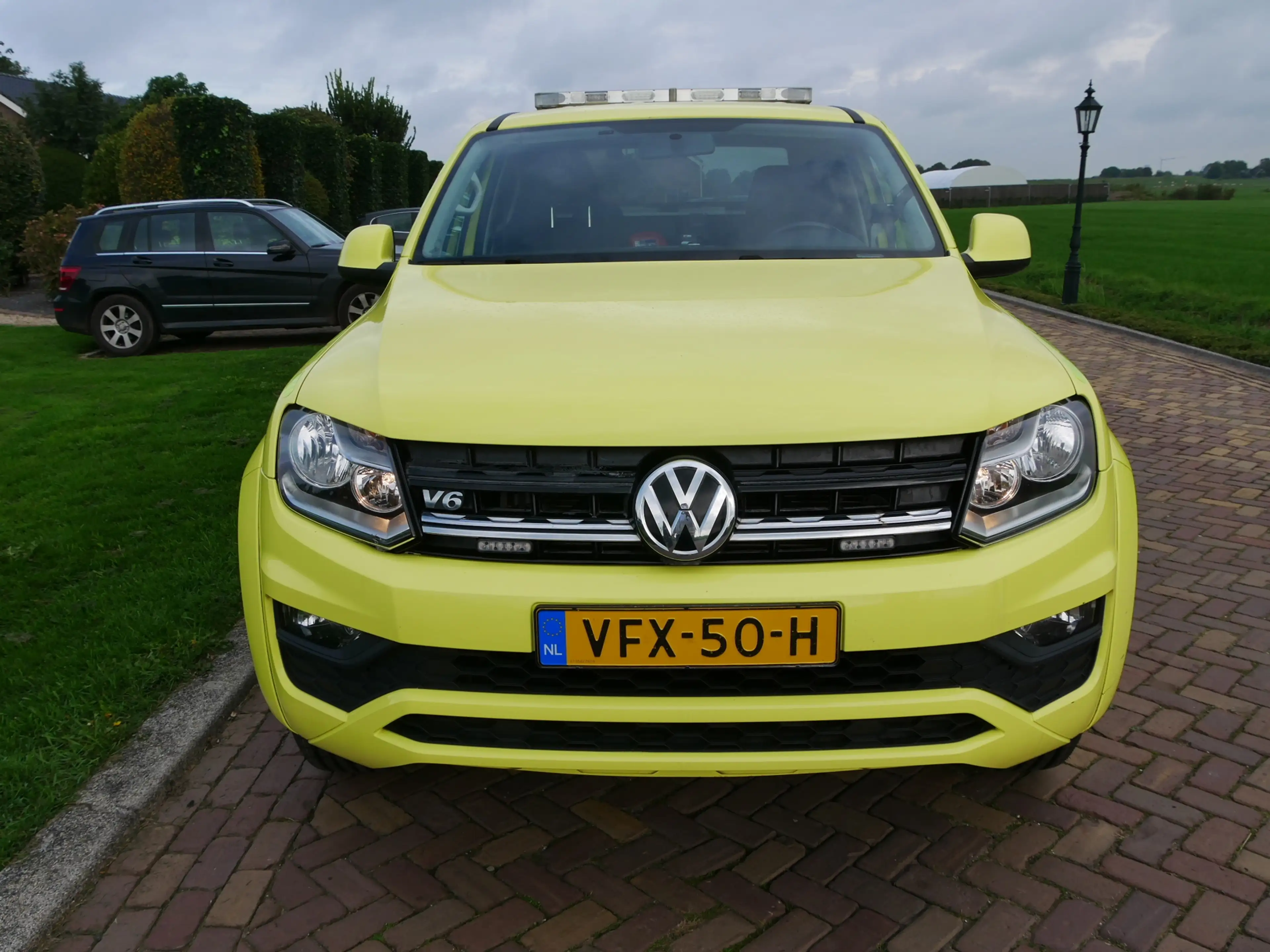 Volkswagen Amarok 3.0 TDI 4Motion Plus Cab Comfortline DSG AC | € 14 — photo 3