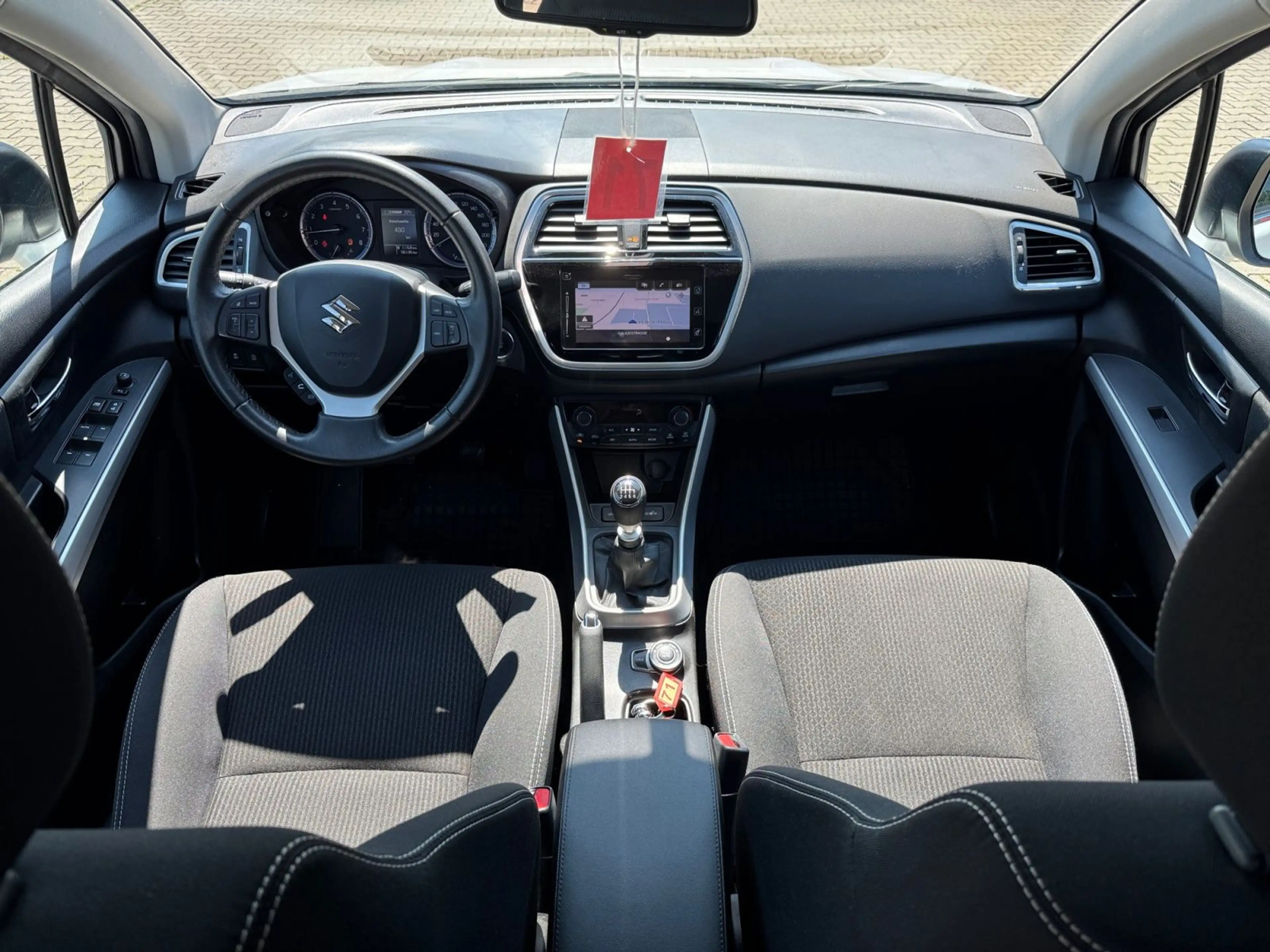 Suzuki SX4 S-Cross Comfort 4x4 Automatik — photo 12