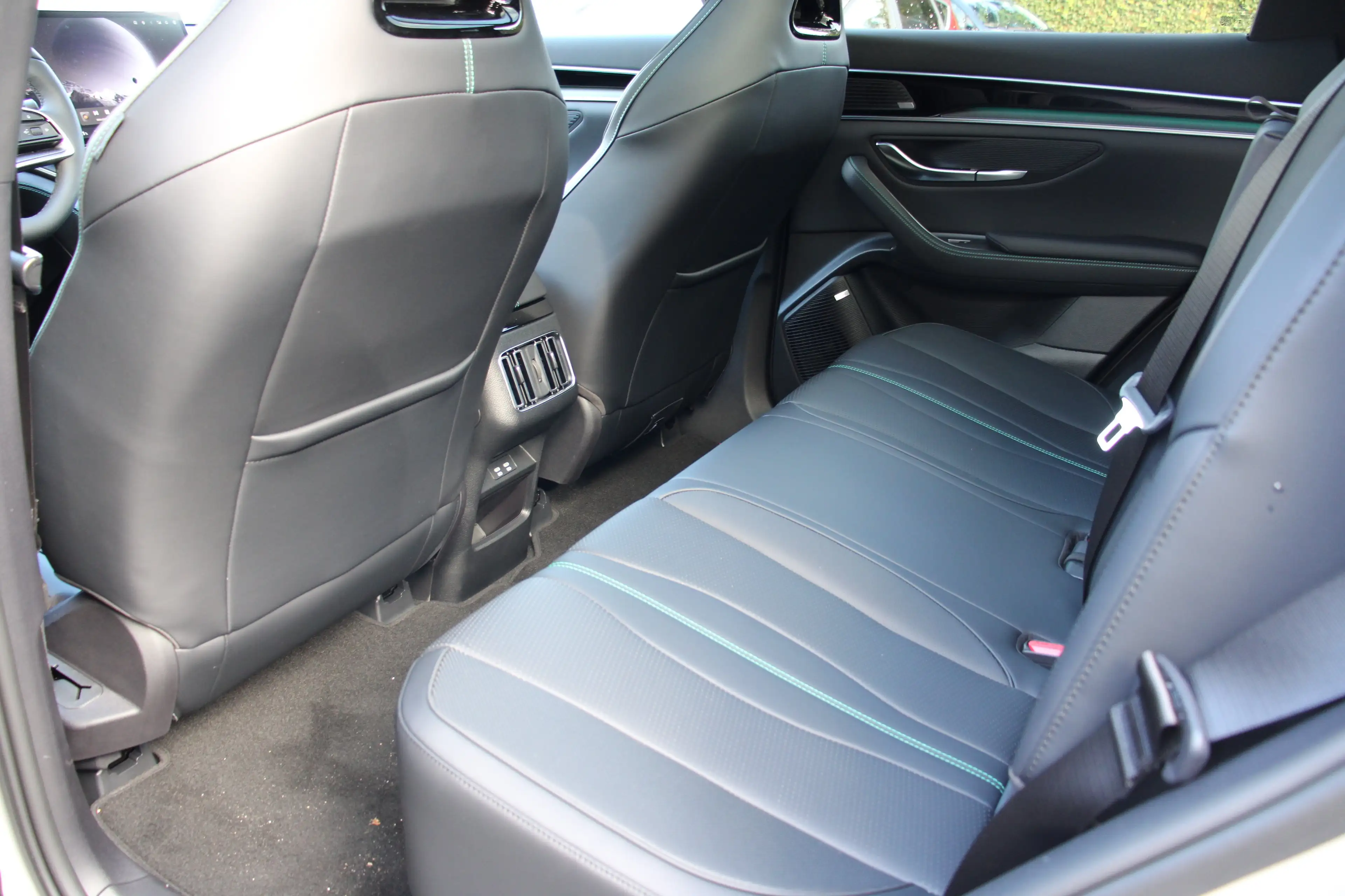 BYD Seal U 1.5 DM-i FWD Boost | PANODAK | ADAPTIVE CRUISE | S — photo 36